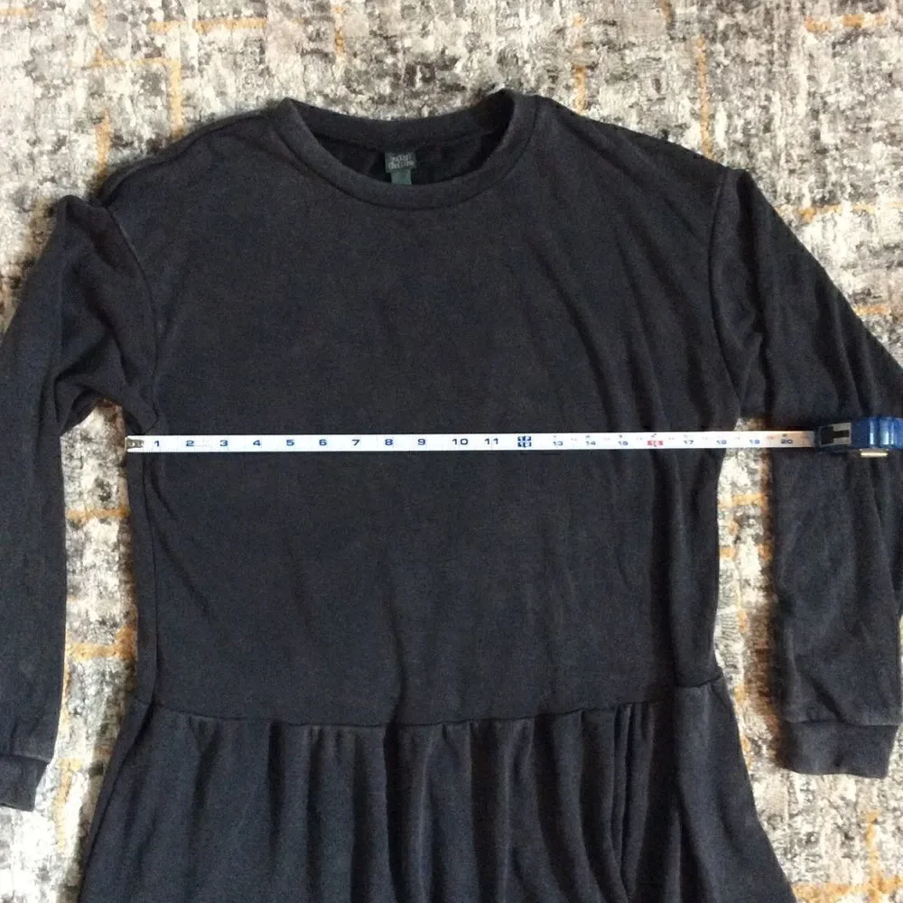 BUNDLE OF 2 WILD FABLE SWEATSHIRT DRESSES! SIZE S